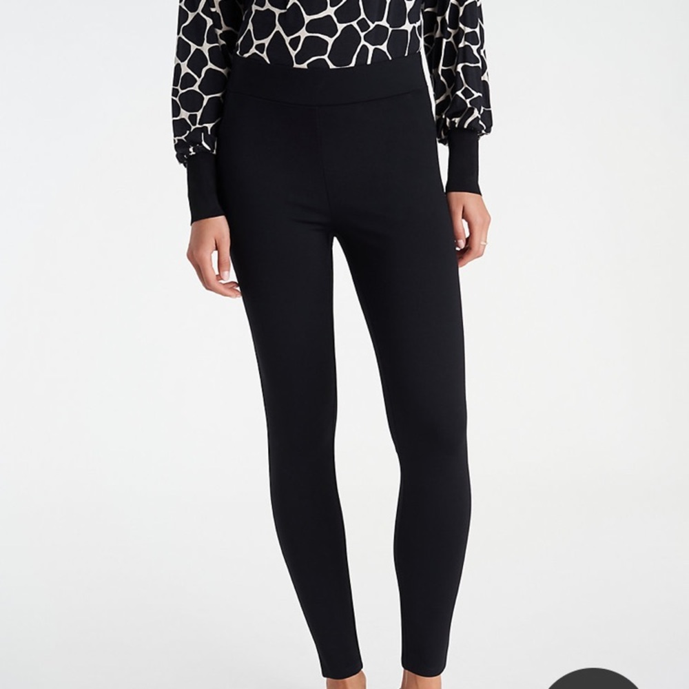 Ann Taylor Pull on Ponte Leggings